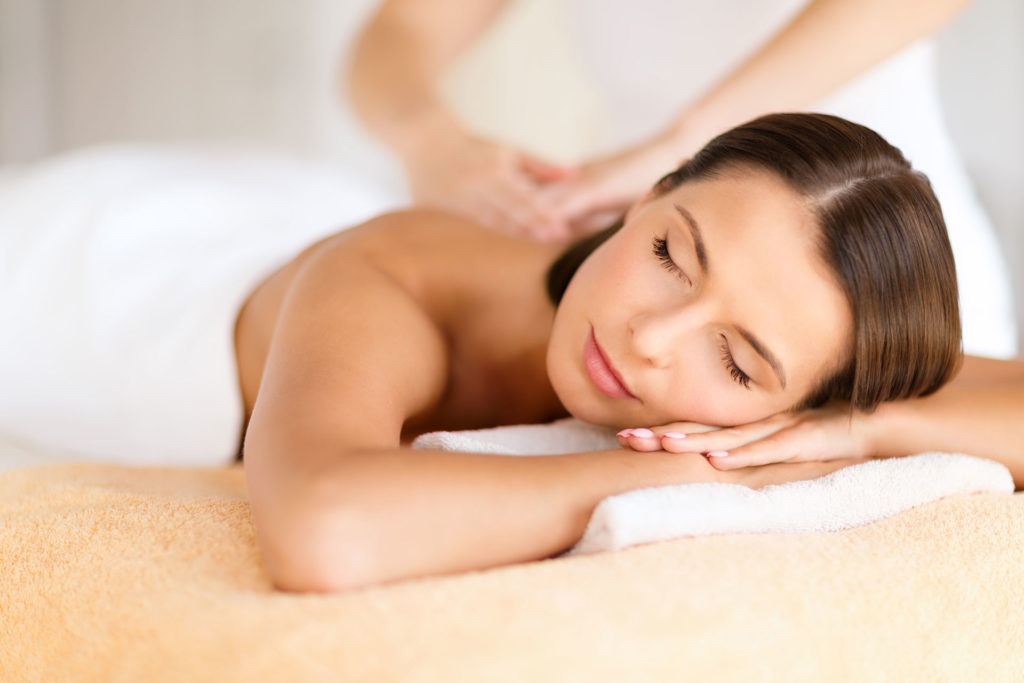 Massage with relax-wiz wordpress theme